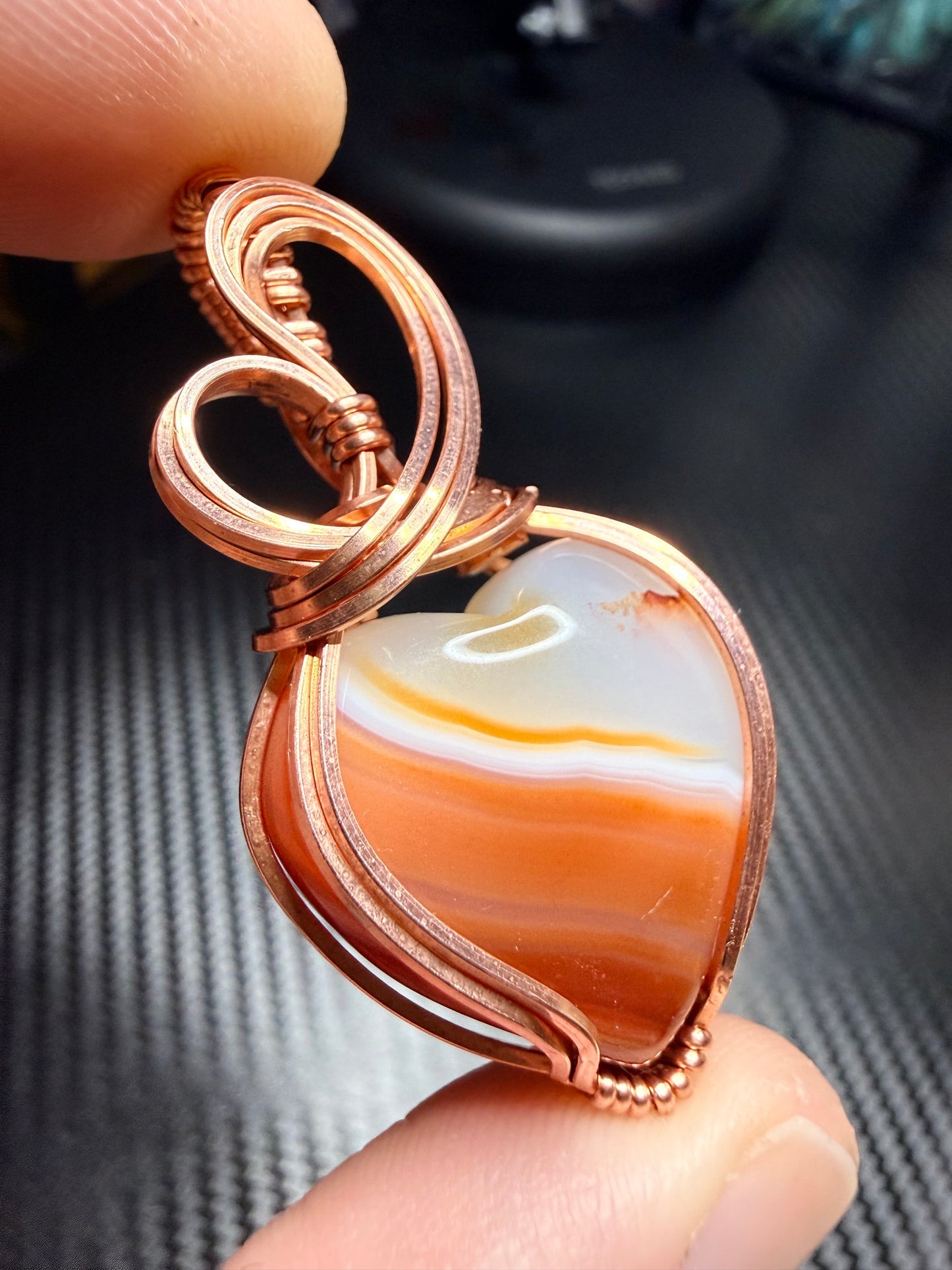 12VDS) Banded Onyx Pendant in copper