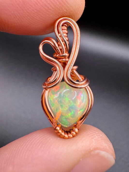 A1.) Christmas Special Ethiopian Welo Opal 3.60 carats In Copper