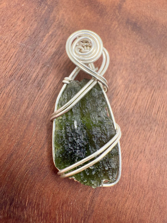 B112) Moldavite Pendant Necklace In Sterling Silver