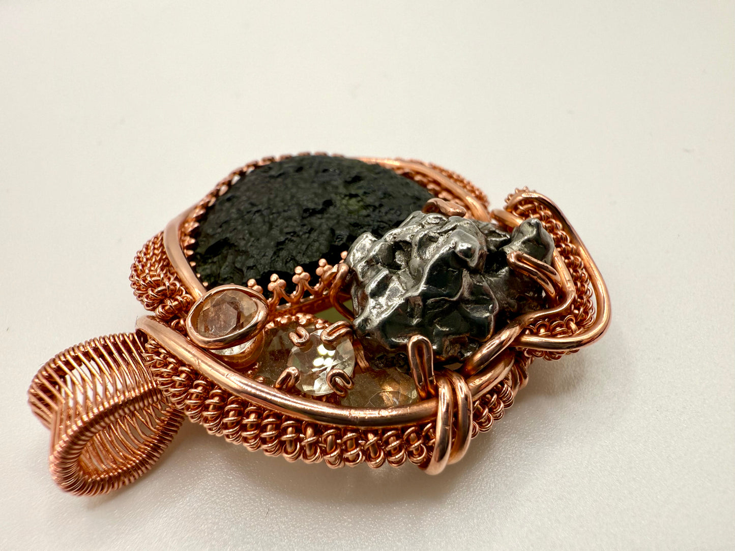 Z112) Moldavite, Meteorite, and a cluster of LDG in copper
