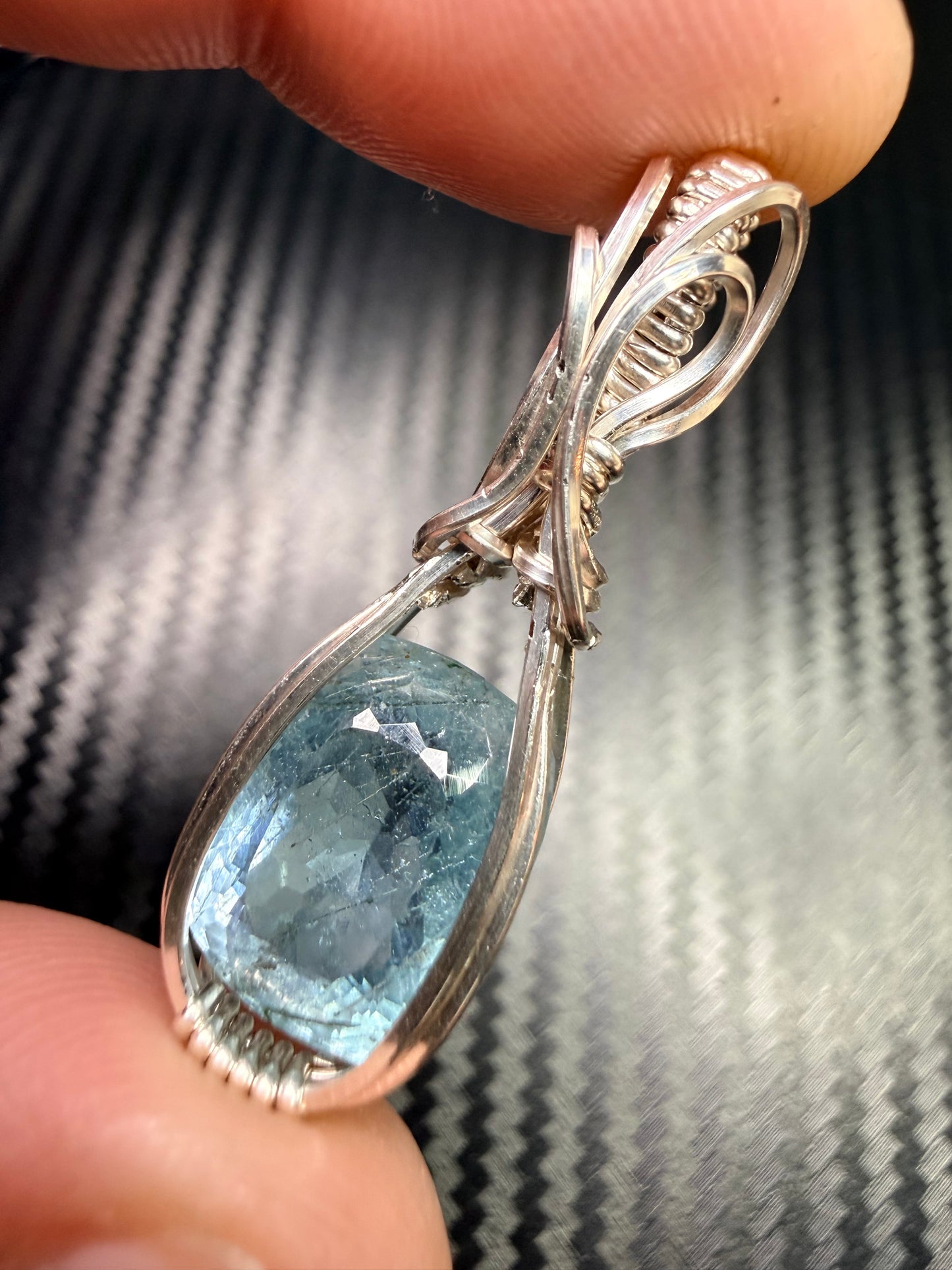Aquamarine Pendant in 925 Sterling Silver – Blue Gemstone Necklace, Healing Crystal Jewelry, March Birthstone Gift