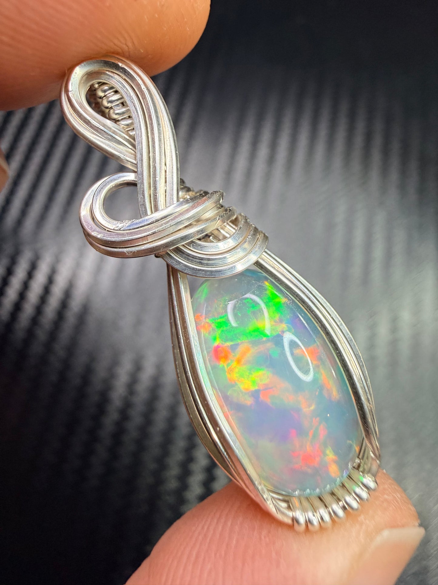Ethiopian Welo Opal Pendant in .925 Sterling Silver – Natural Opal Necklace, October Birthstone, Fire Opal Jewelry, Handmade Opal Gift, Healing Crystal Pendant