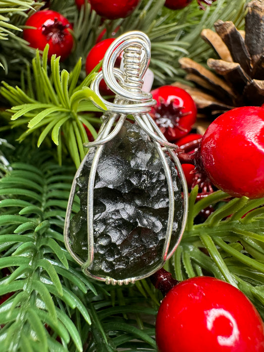 Kosov Moldavite Pendant in Sterling Silver