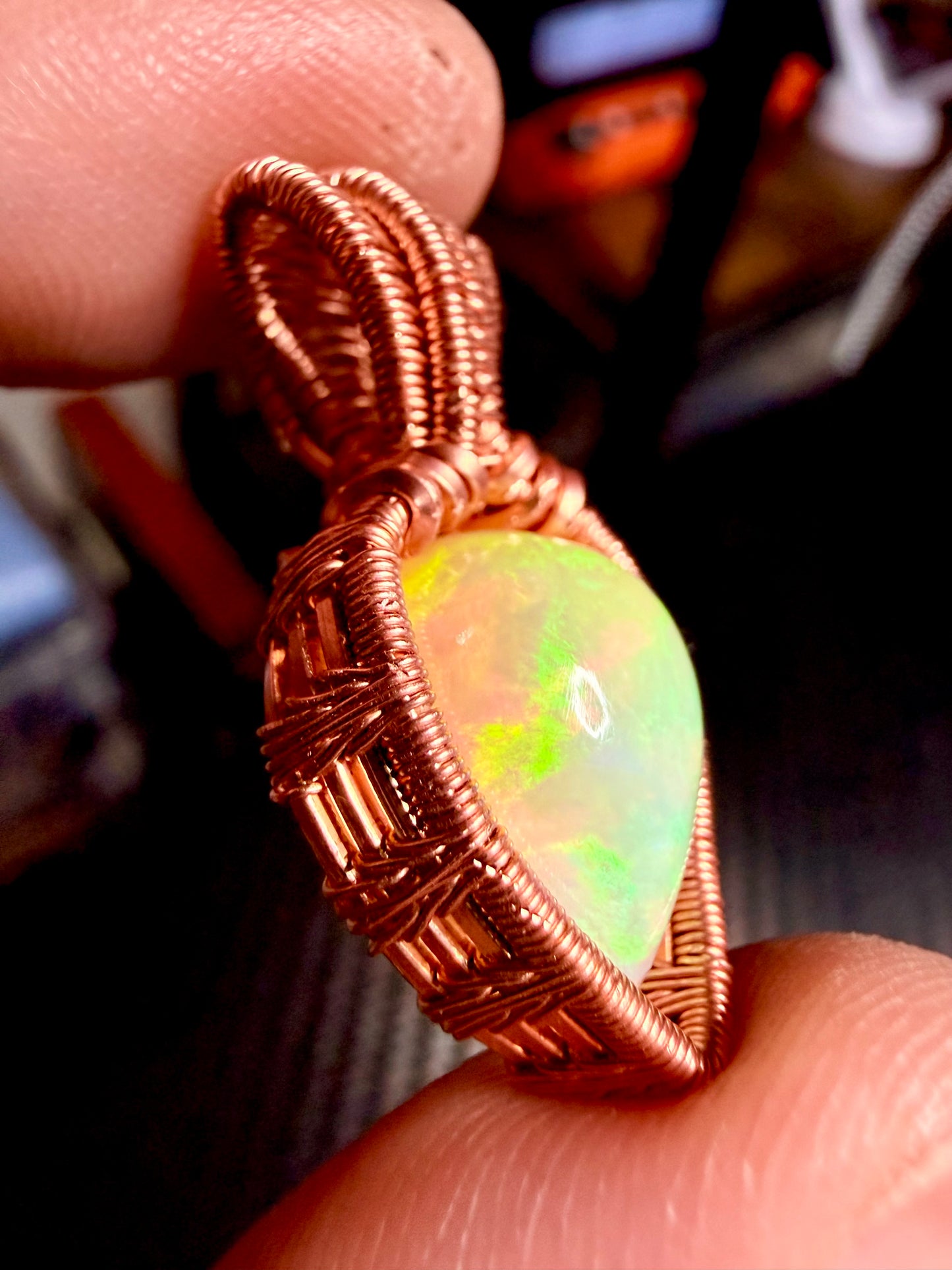 11VDS) Ethiopian Welo Opal Pendant In Copper
