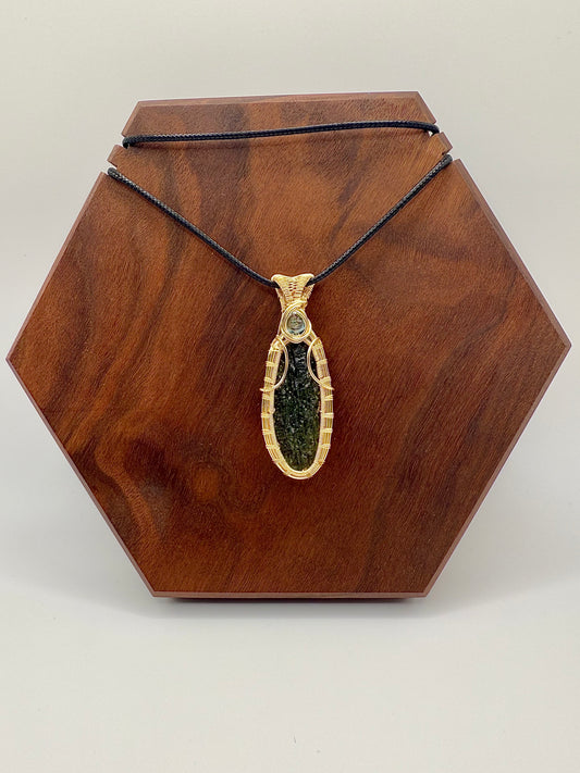 G112) Maly Chlum Moldavite & Sky Blue Topaz Pendant Necklace In 14k GF