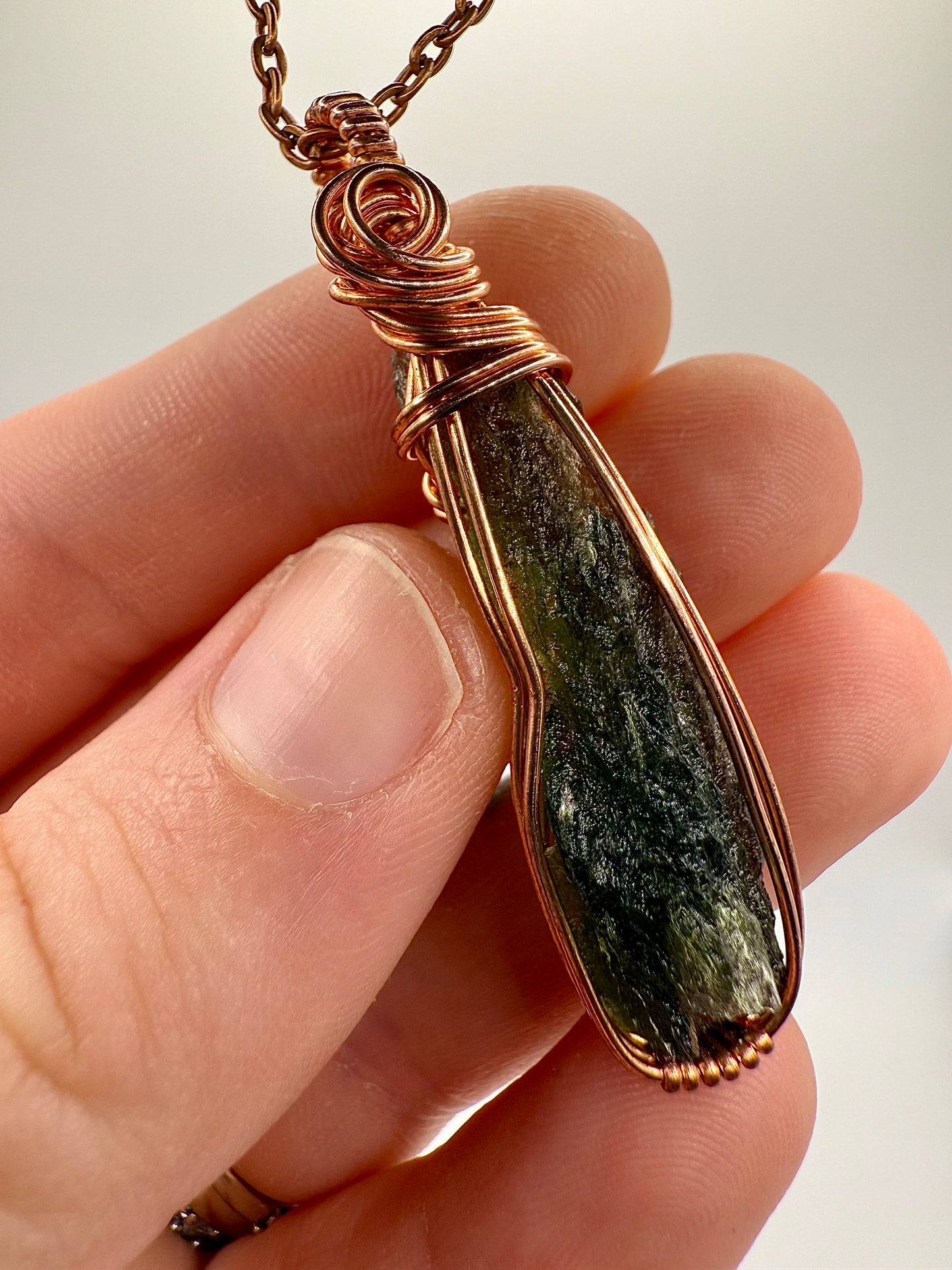 B112) Moldavite Pendant In Copper