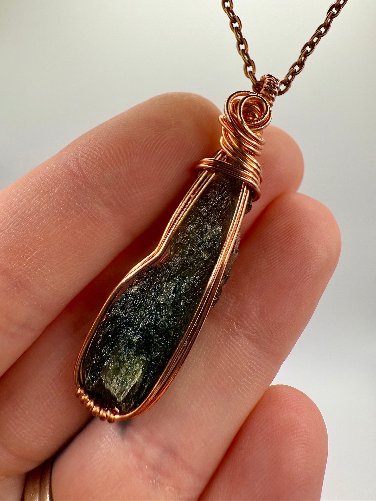 B112) Moldavite Pendant In Copper