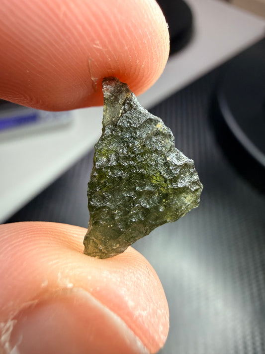 Moldavite 1.08 gram From Chlum (033)