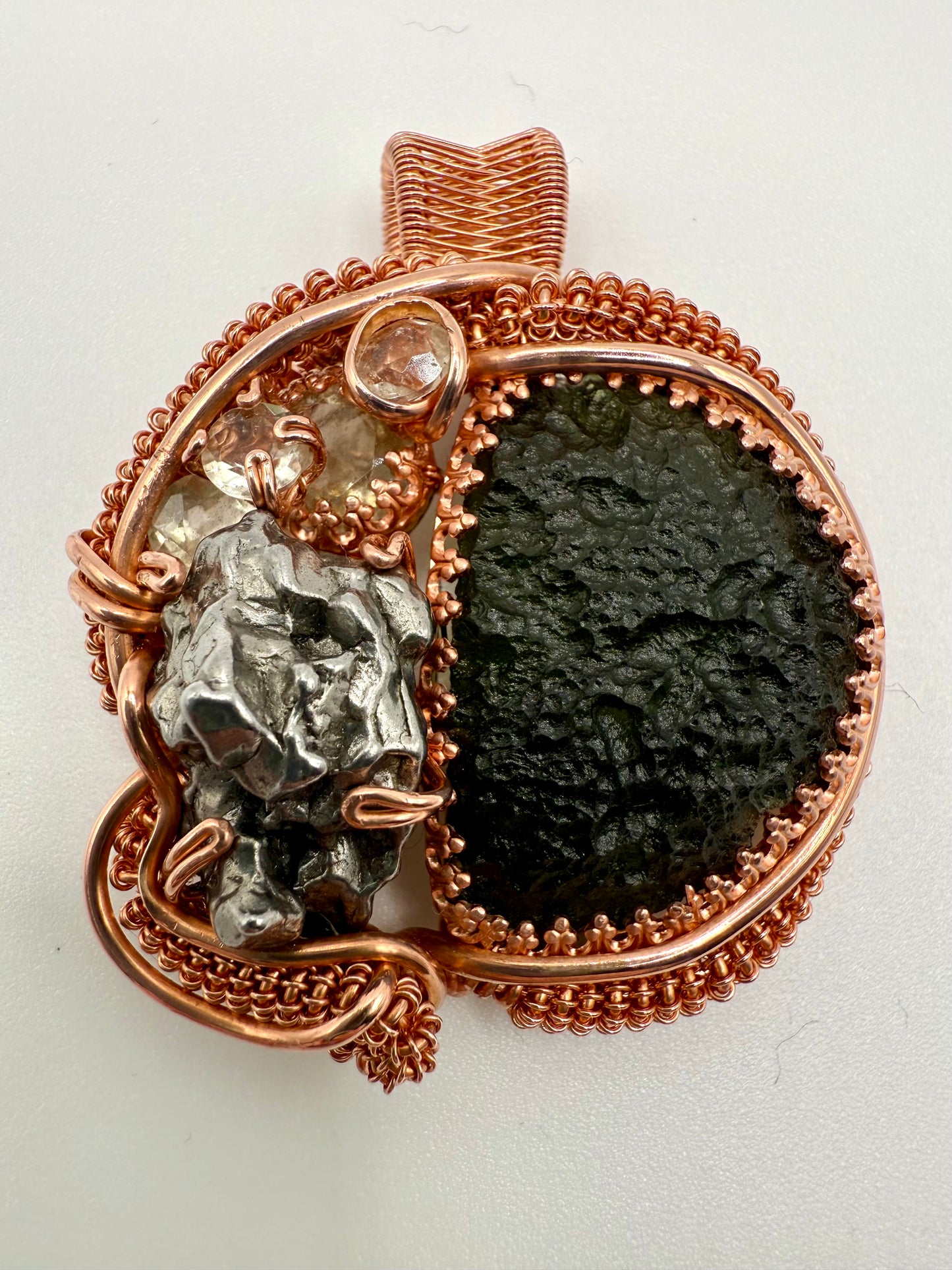 Z112) Moldavite, Meteorite, and a cluster of LDG in copper