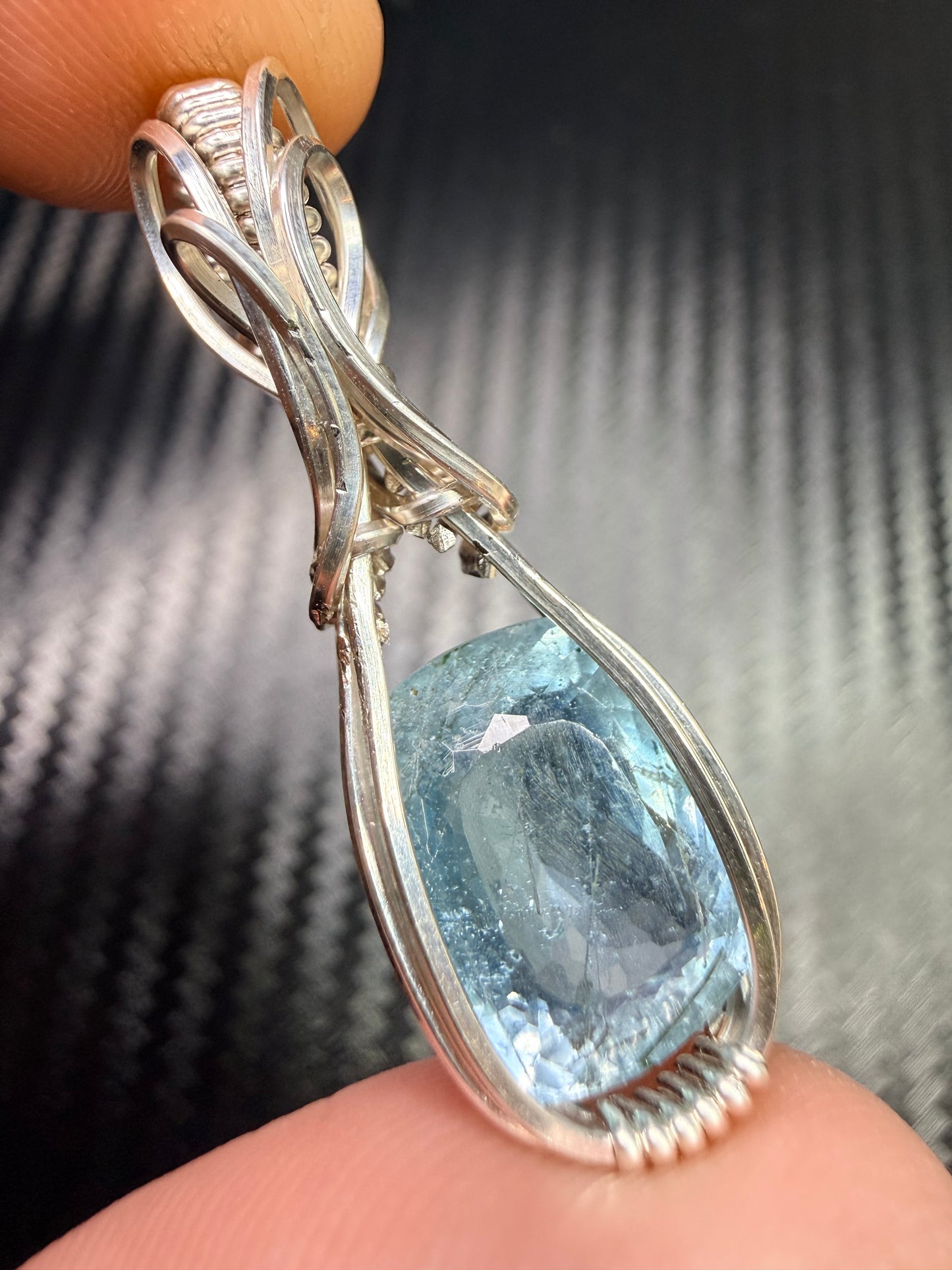 Aquamarine Pendant in 925 Sterling Silver – Blue Gemstone Necklace, Healing Crystal Jewelry, March Birthstone Gift