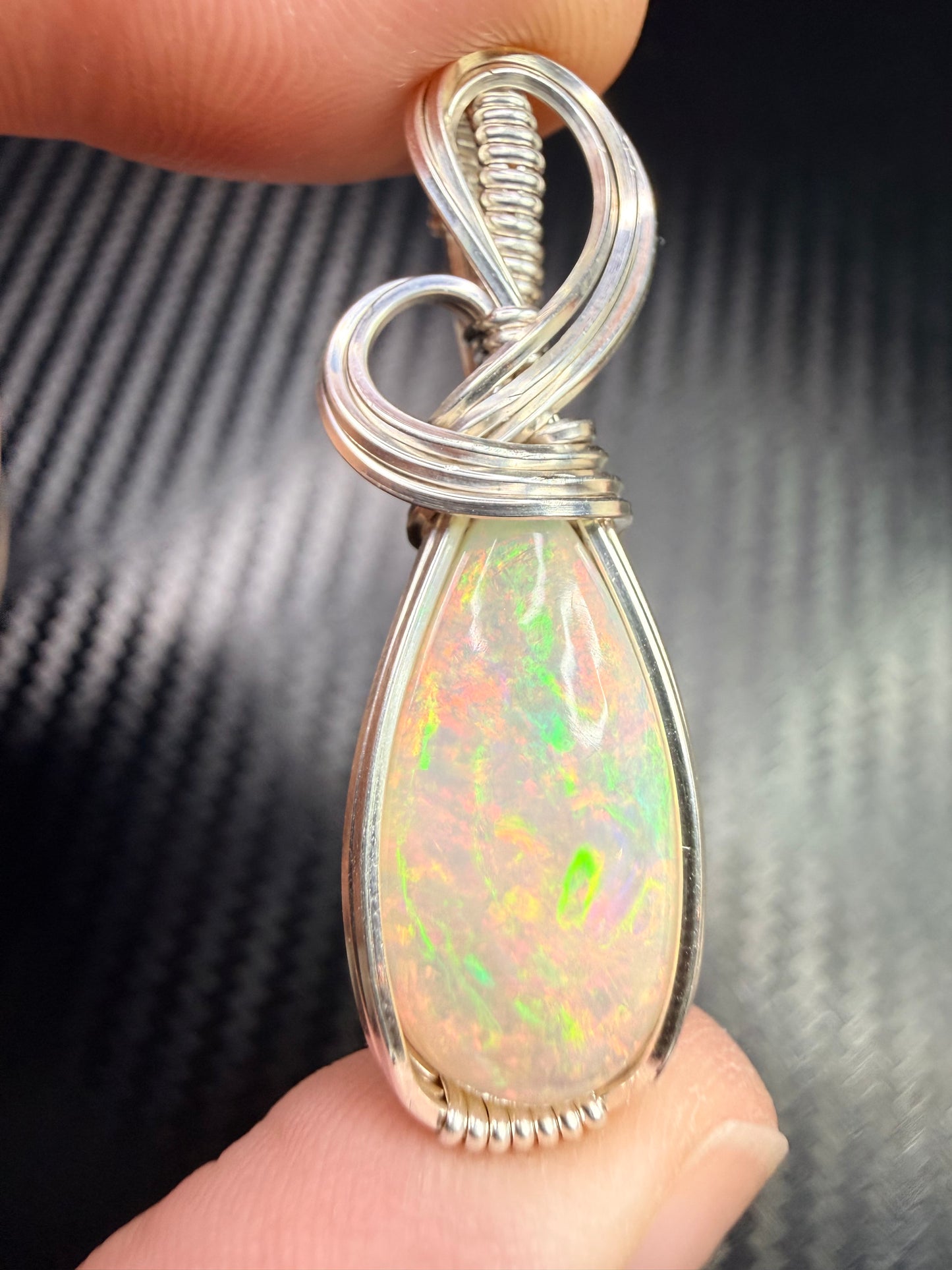 Ethiopian Welo Opal Pendant in .925 Sterling Silver – Natural Opal Necklace, October Birthstone, Fire Opal Jewelry, Handmade Opal Gift, Healing Crystal Pendant