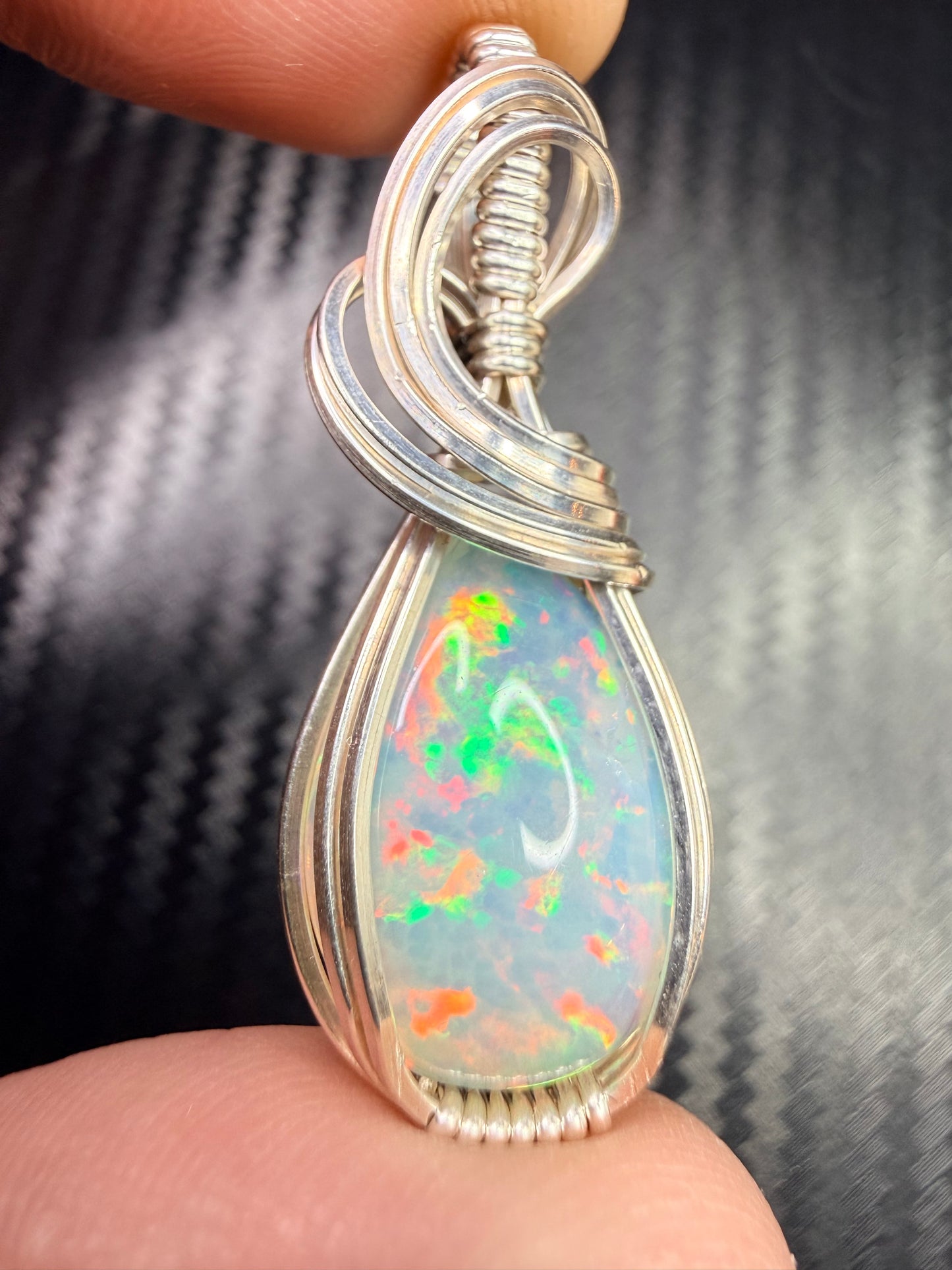 Ethiopian Welo Opal Pendant in .925 Sterling Silver – Natural Opal Necklace, October Birthstone, Fire Opal Jewelry, Handmade Opal Gift, Healing Crystal Pendant