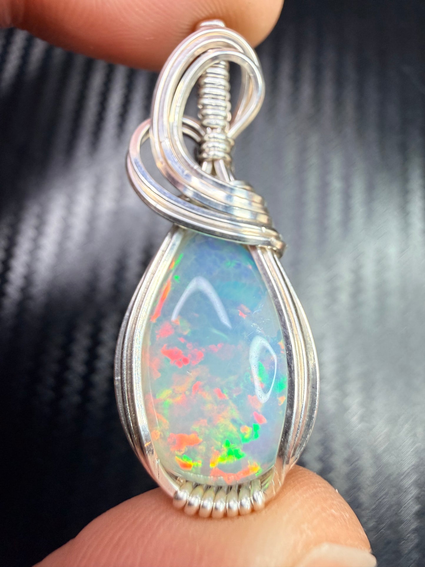 Ethiopian Welo Opal Pendant in .925 Sterling Silver – Natural Opal Necklace, October Birthstone, Fire Opal Jewelry, Handmade Opal Gift, Healing Crystal Pendant