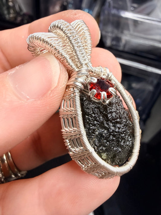 11VDS) Moldavite Pendant With Red Garnet Accent In Sterling Silver Pendant