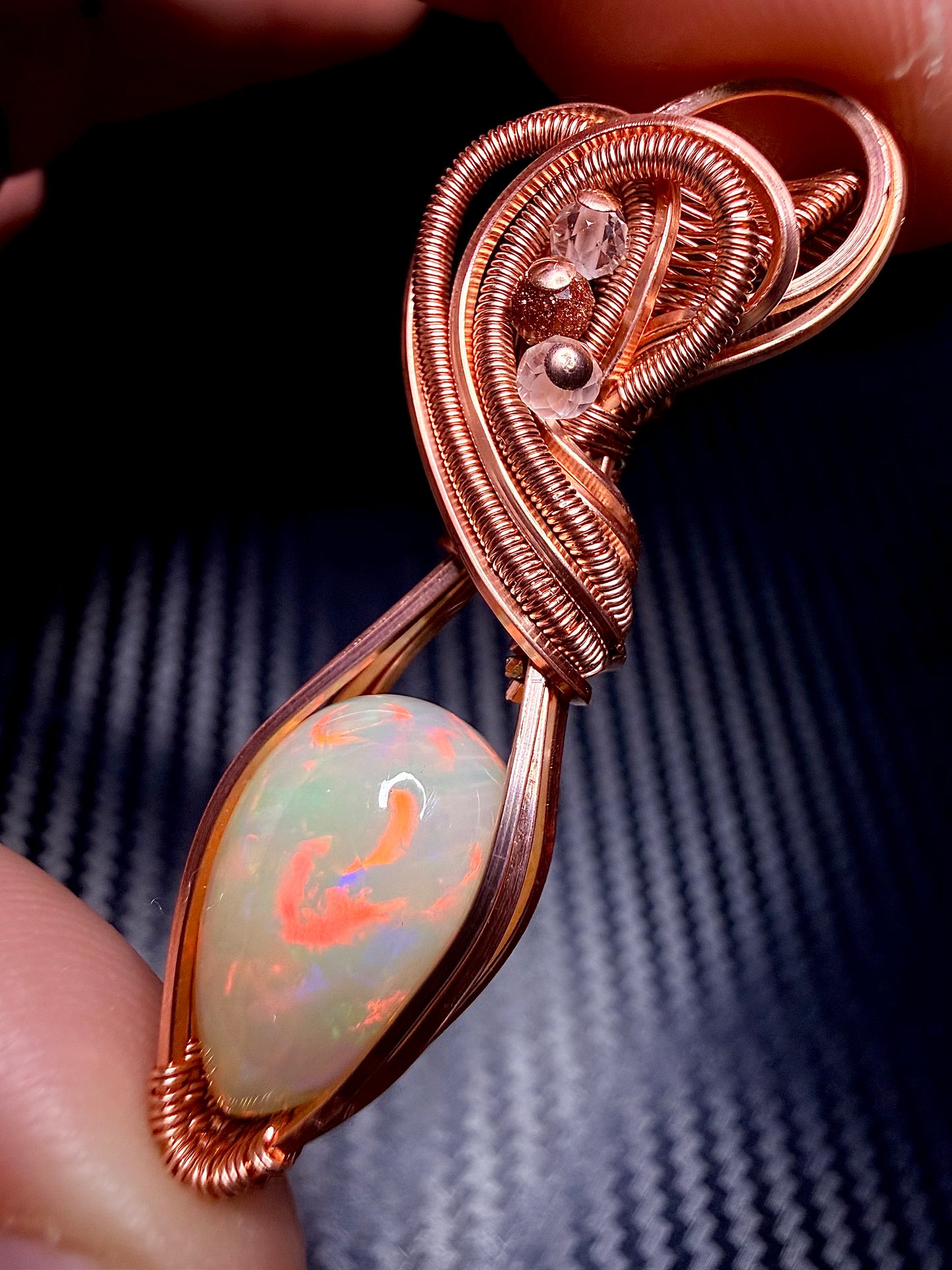 3EO) Ethiopian Welo Opal full flash, 8.15 carats in polished copper with clear quartz & goldstone accents