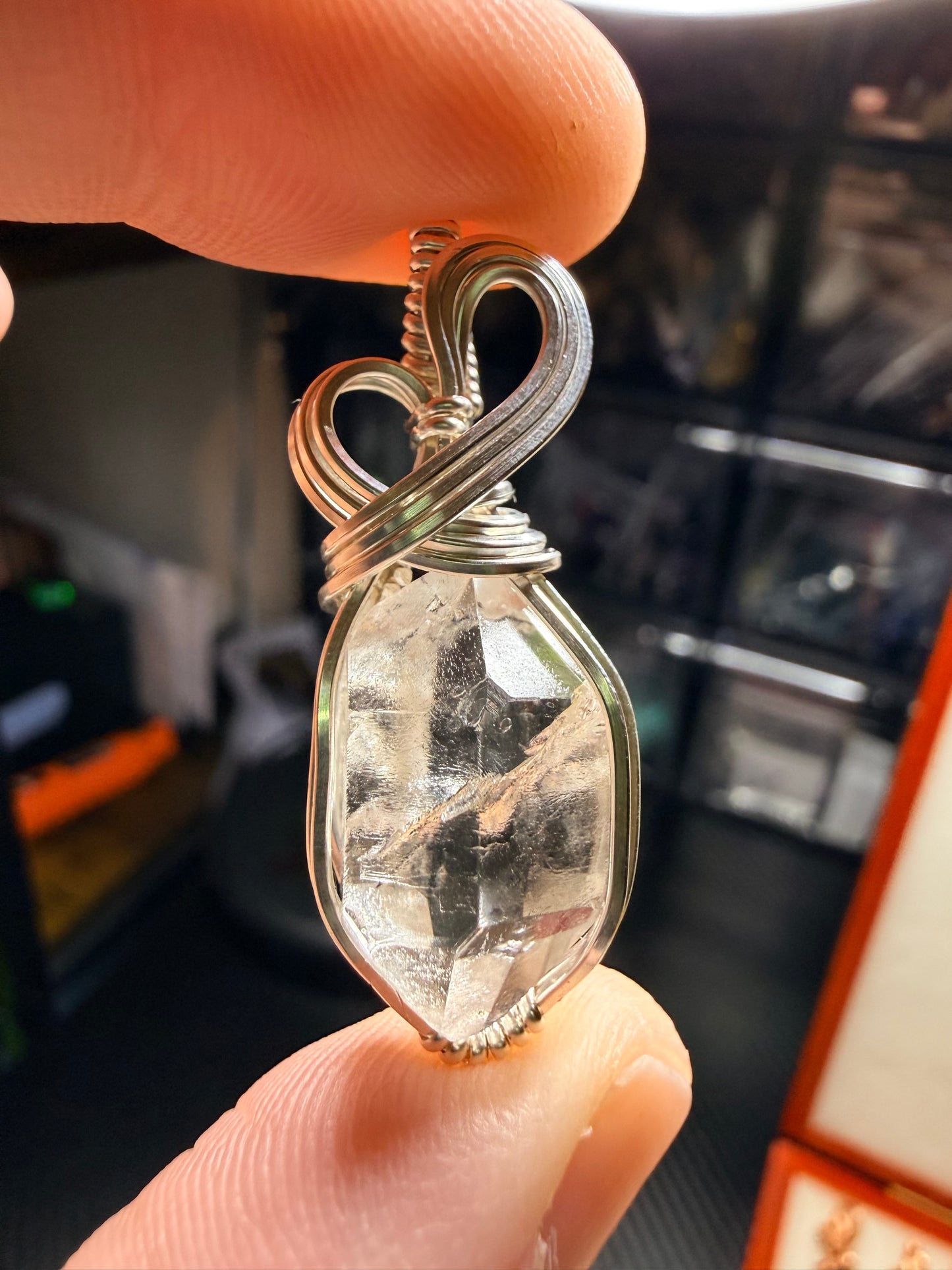 111VDS) Herkimer Diamond Quartz Pendant in Sterling Silver