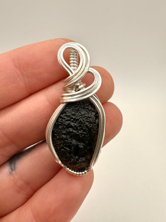 P112) Moldavite Pendant Necklace In Sterling Silver