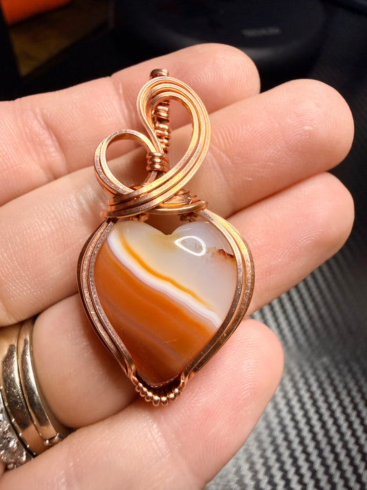 12VDS) Banded Onyx Pendant in copper