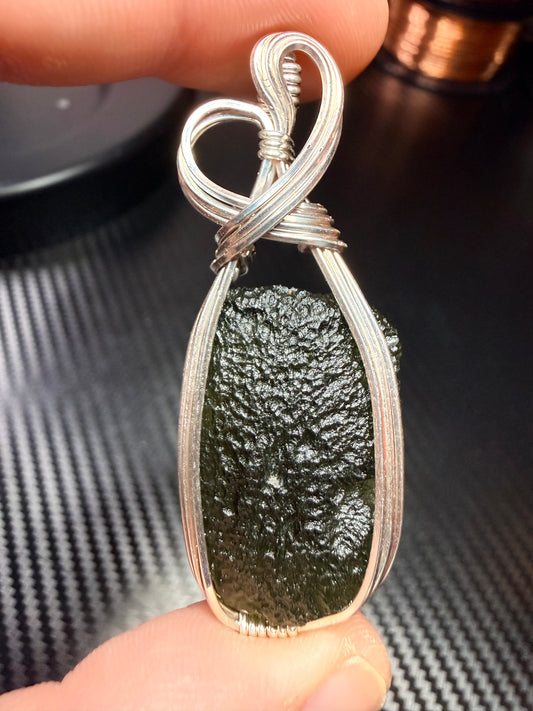 Moldavite Pendant In Sterling Silver 7.15g Chlum